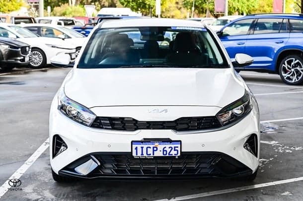 2024 Kia Cerato Sport in White