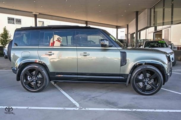 2025 Land Rover Defender 110 D350 X-Dynamic HSE in Other
