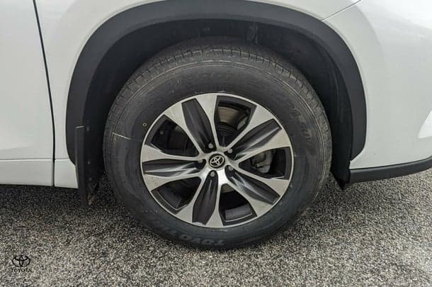 2022 Toyota Kluger GXL AWD in White