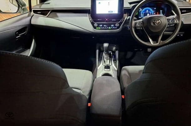 2024 Toyota Corolla Ascent Sport in White