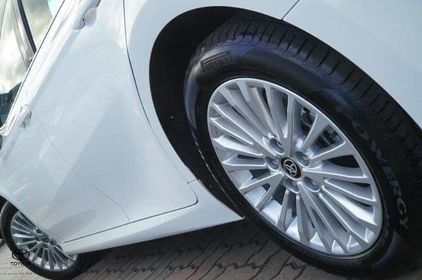 2025 Toyota Camry Ascent in White