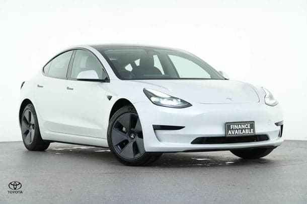 2021 Tesla Model 3 Rear-Wheel Drive in White