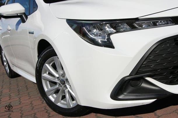 2024 Toyota Corolla Ascent Sport Hybrid in White