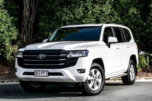 2024 Toyota Landcruiser GXL in White
