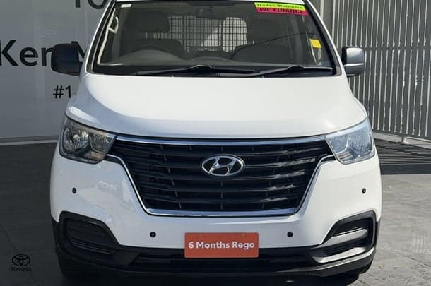 2019 Hyundai iLoad Base in White