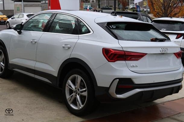2023 Audi Q3 35 TFSI S line in White