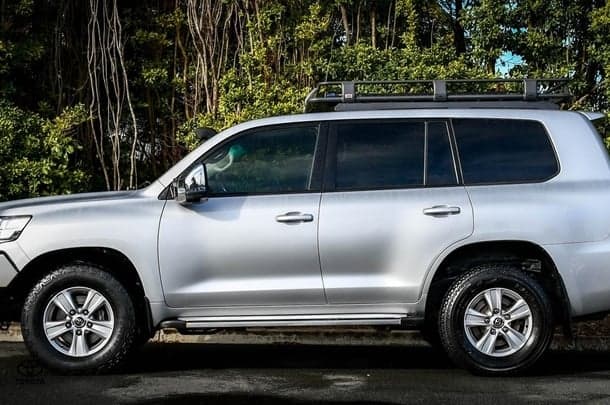 2017 Toyota Landcruiser GXL in Silver
