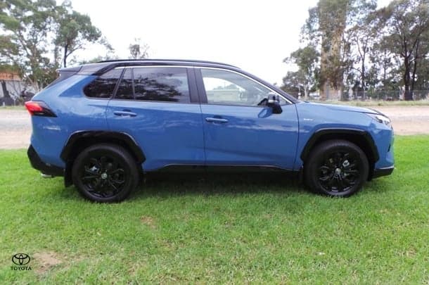 2025 Toyota RAV4 XSE in Blue