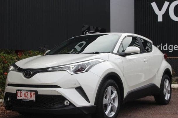 2018 Toyota C-HR Base in White