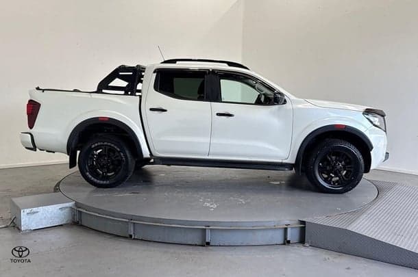 2021 Nissan Navara PRO-4X in White