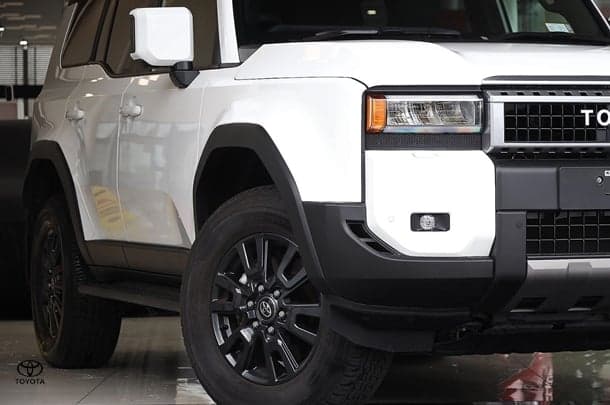 2025 Toyota Landcruiser Prado GXL in White