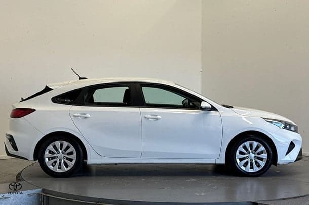 2024 Kia Cerato S in White