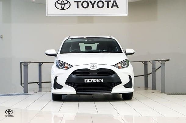 2021 Toyota Yaris Ascent Sport in White