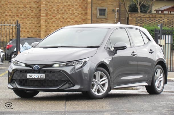 2020 Toyota Corolla Ascent Sport Hybrid in Grey