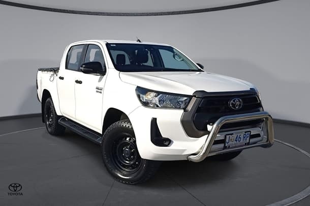 2021 Toyota Hilux SR in White