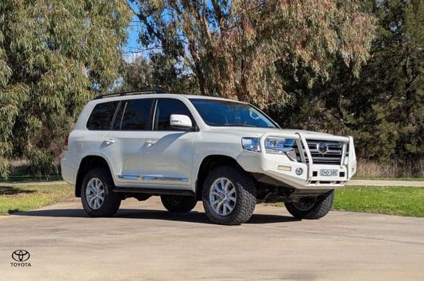 2020 Toyota Landcruiser Sahara in White