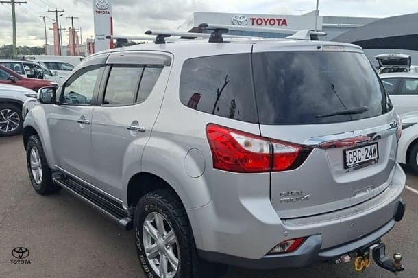 2016 Isuzu MU-X LS-U in Silver