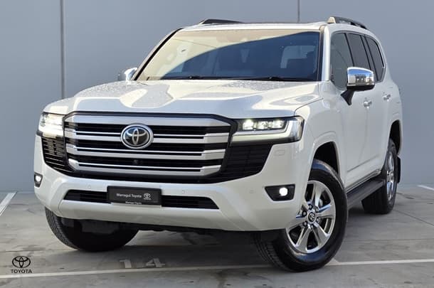 2023 Toyota Landcruiser Sahara in White