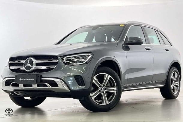 2022 Mercedes-Benz GLC-Class GLC300 in Grey