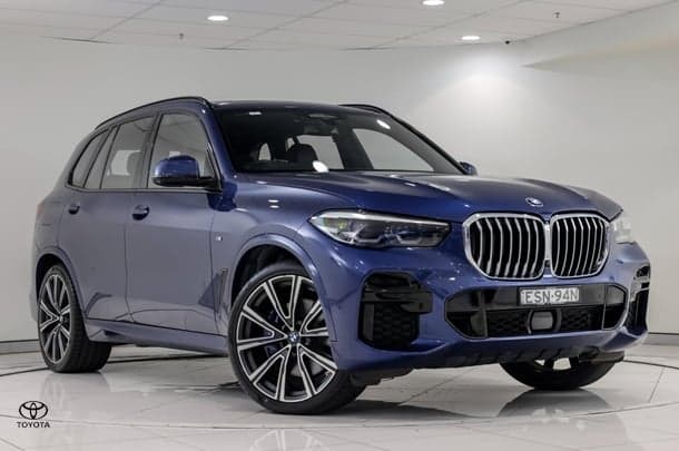 2022 BMW X5 xDrive30d M Sport in Blue