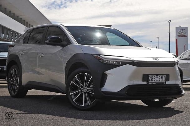 2024 Toyota bZ4X Standard 2WD in Silver