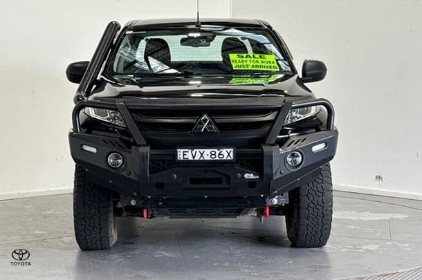 2022 Mitsubishi Triton GLX+ in Black