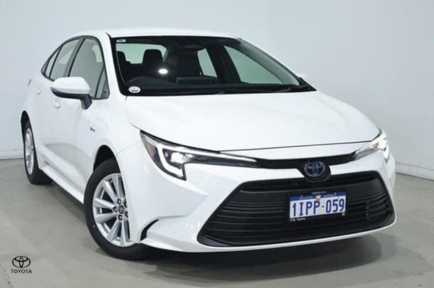 2025 Toyota Corolla Ascent Sport Hybrid in White