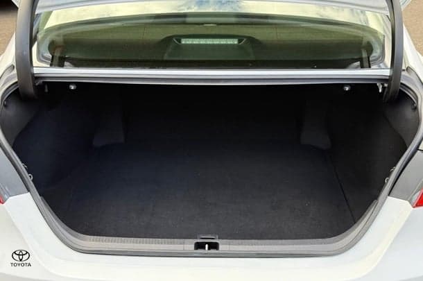 2019 Toyota Camry Ascent in White