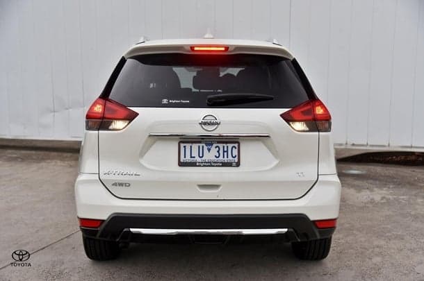 2017 Nissan X-TRAIL Ti in White