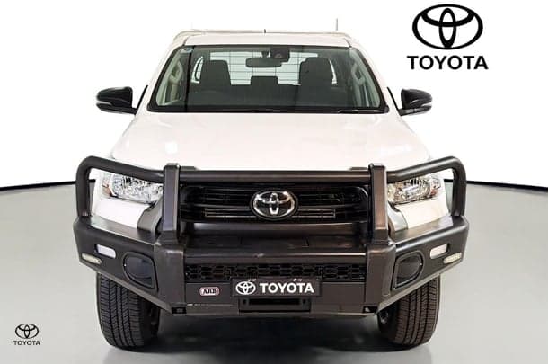 2021 Toyota Hilux SR in White