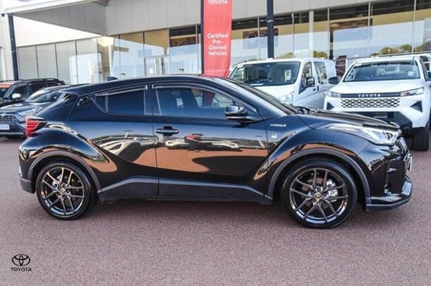 2022 Toyota C-HR GR Sport in Blue