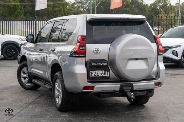 2022 Toyota Landcruiser Prado GX in Silver