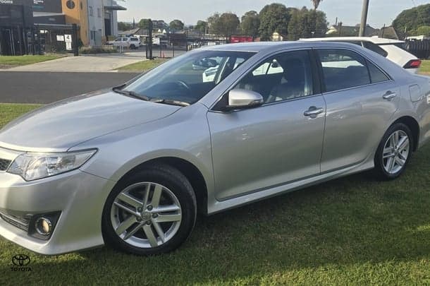 2013 Toyota Camry Atara S in Silver