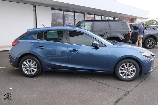2017 Mazda 3 Maxx in Blue