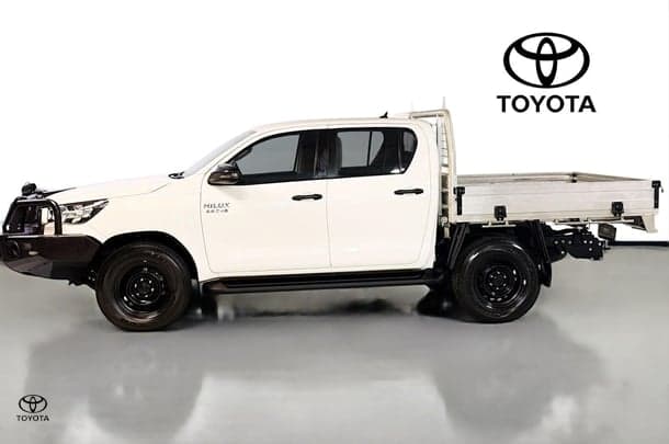 2021 Toyota Hilux SR in White