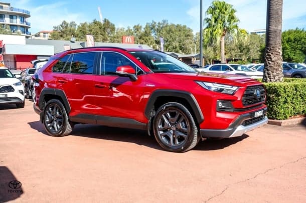 2023 Toyota RAV4 Edge AWD in Red