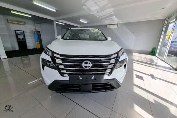2026 Nissan X-TRAIL ST in White