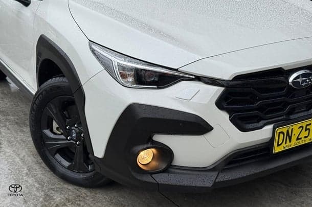 2025 Subaru Crosstrek 2.0L in White