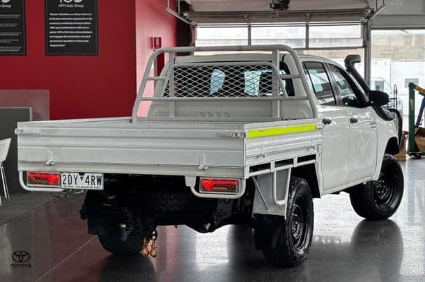 2018 Toyota Hilux SR in White