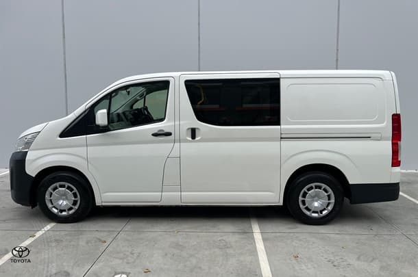 2020 Toyota Hiace Base in White