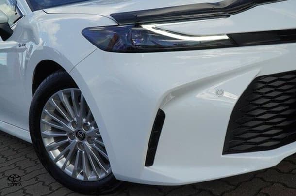 2025 Toyota Camry Ascent in White