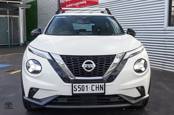2020 Nissan JUKE ST-L in White