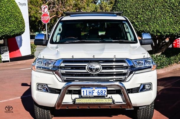 2016 Toyota Landcruiser Sahara in White