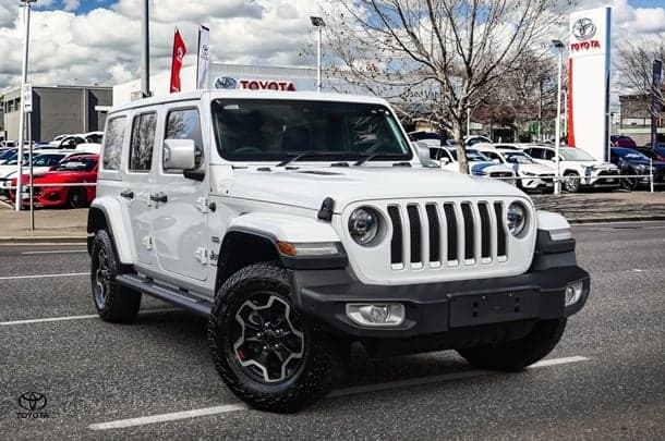 2023 Jeep Wrangler Unlimited Overland in White