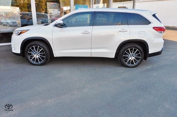 2018 Toyota Kluger Grande AWD in White