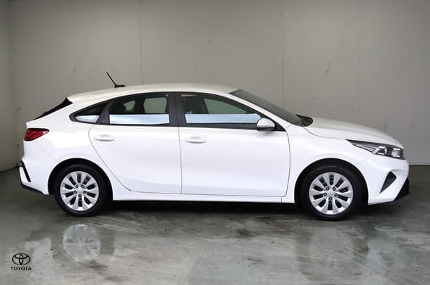 2024 Kia Cerato S in White