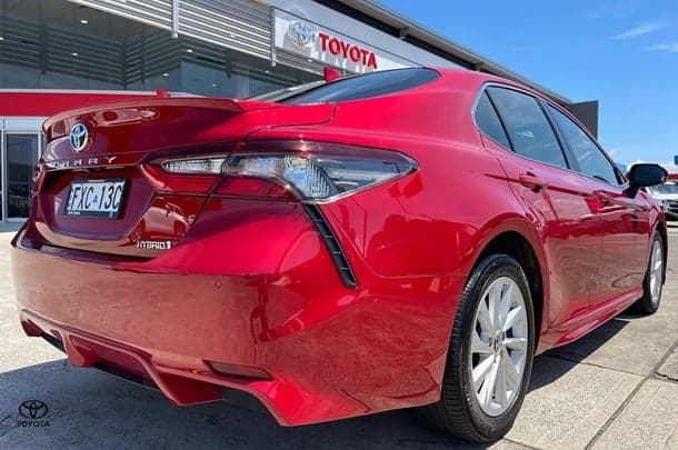 2021 Toyota Camry Ascent Sport in Red