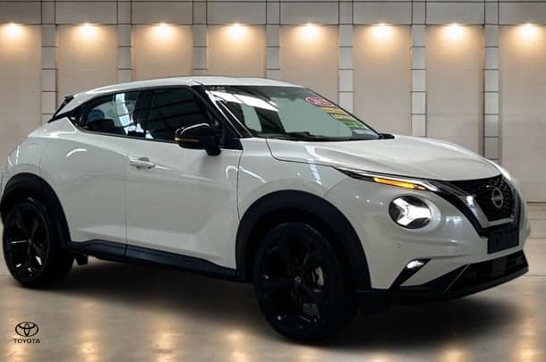 2023 Nissan JUKE ST-L in White