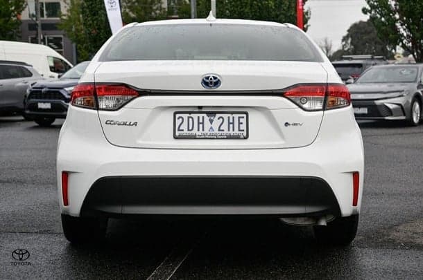 2025 Toyota Camry Ascent in Silver