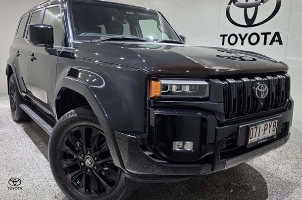 2025 Toyota Landcruiser Prado Kakadu in Black